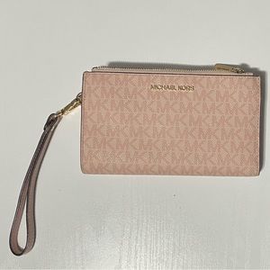 Michael Kors Wristlet/wallet
